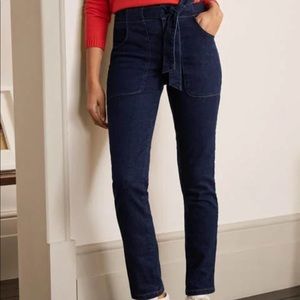 Boden Patch Pocket Girlfriend Jeans